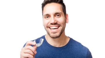 Low visibility Teeth Straightening for the modern era